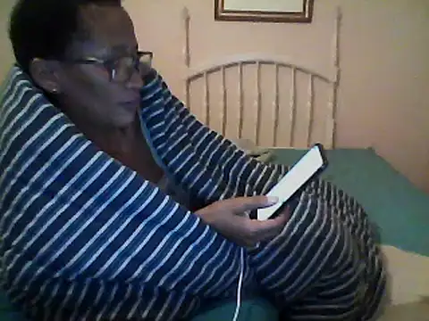 Snapshot of bustybillies chatting on February 2025 06:32:02 PM bustybillies online show from February 2025 06:32:02 PM