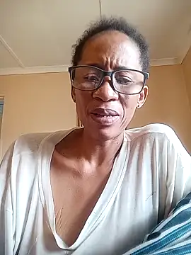 bustybillies online show from December 2025 05:47:01 AM