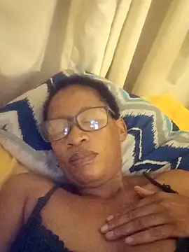 Snapshot of bustybillies chatting on March 2026 12:02:01 AM bustybillies online show from March 2026 12:02:01 AM