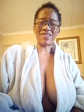 Snapshot of bustybillies chatting on March 2026 05:47:02 AM bustybillies online show from March 2026 05:47:02 AM