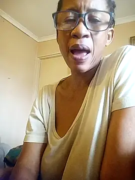 Snapshot of bustybillies chatting on March 2026 08:30:01 AM bustybillies online show from March 2026 08:30:01 AM