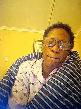 bustybillies online show from May 2026 05:40:01 PM