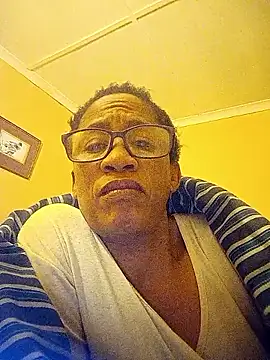 bustybillies online show from May 2026 09:33:01 PM