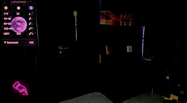 Snapshot of ZhoeStrong chatting on February 2025 08:22:01 AM ZhoeStrong online show from February 2025 08:22:01 AM