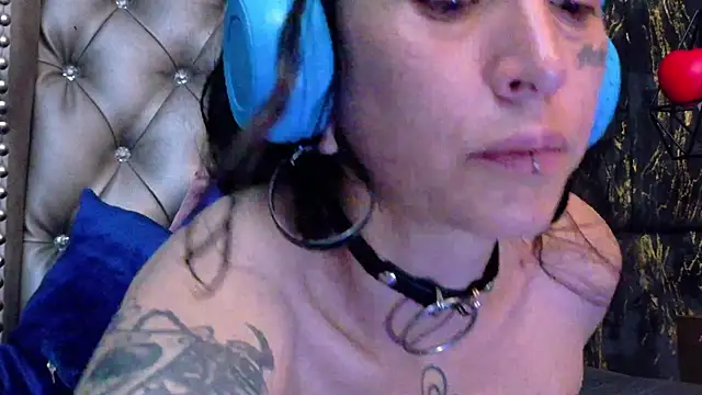 LusstCruella online show from April 2026 01:15:01 PM