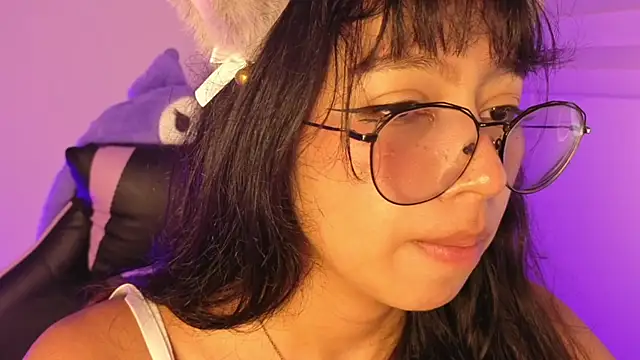 Snapshot of Yommi_Winx chatting on January 2026 08:06:01 AM Yommi Winx online show from January 2026 08:06:01 AM