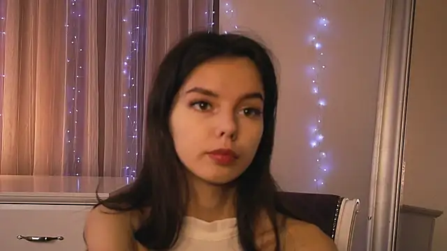 Snapshot of TrudyCarey chatting on January 2025 04:15:01 PM TrudyCarey online show from January 2025 04:15:01 PM