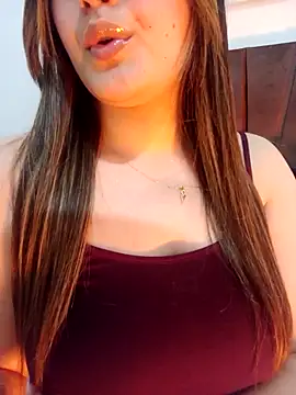 im here- online show from April 2026 10:41:01 PM