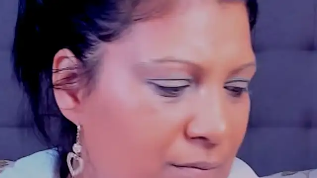 AmyCubes online show from March 2025 01:37:02 AM