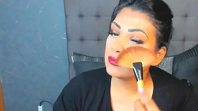 AmyCubes online show from September 2025 03:52:02 AM