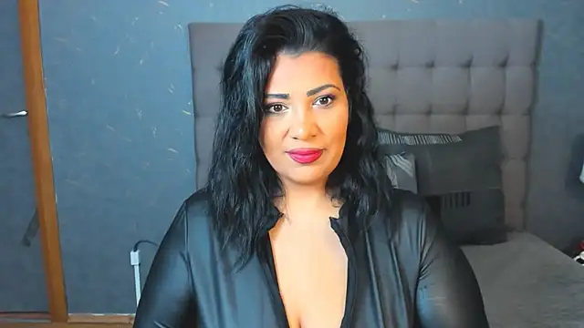 AmyCubes online show from October 2025 05:27:01 AM