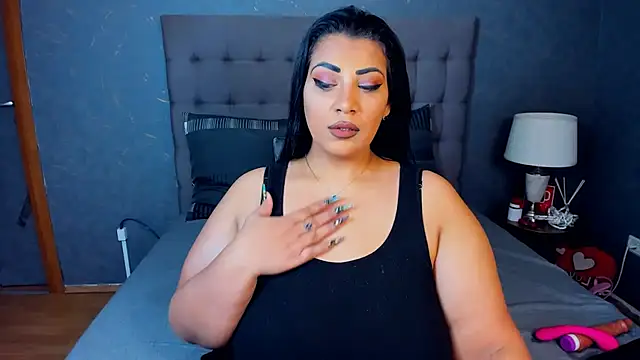 AmyCubes online show from October 2025 05:43:02 AM