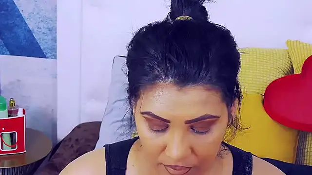 AmyCubes online show from June 2026 01:59:02 PM