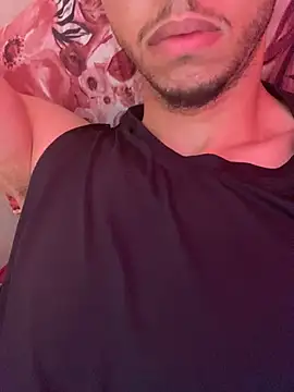 Snapshot of Young_arabe chatting on June 2026 03:59:01 PM Young arabe online show from June 2026 03:59:01 PM