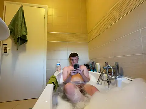 Snapshot of lappo2624 chatting on June 2026 08:52:02 PM lappo2624 online show from June 2026 08:52:02 PM