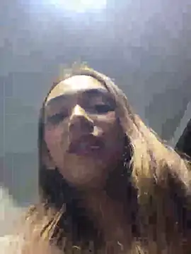 Snapshot of Nikol_Rang__ chatting on March 2025 04:06:01 AM Nikol Rang online show from March 2025 04:06:01 AM