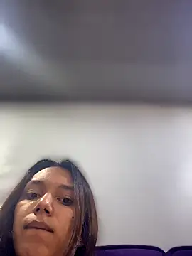 Nikol Rang   online show from October 2025 05:00:01 PM