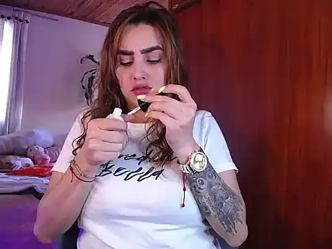 Snapshot of Lu_perez chatting on September 2025 08:45:02 PM Lu perez online show from September 2025 08:45:02 PM