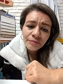 oriana thomson2 online show from October 2025 10:09:01 PM