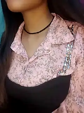 Sreya213 online show from January 2025 07:18:02 PM