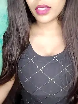 Sreya213 online show from November 2025 09:11:01 AM