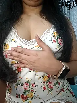 Rina777o online show from May 2026 01:44:01 AM