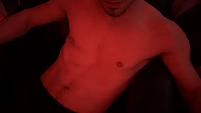 Snapshot of hot_shot_13 chatting on January 2025 04:07:01 AM hot shot 13 online show from January 2025 04:07:01 AM