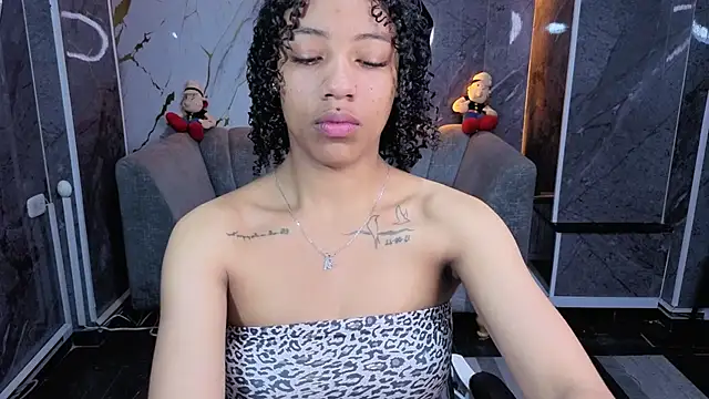 Violeth b online show from April 2026 01:02:01 PM