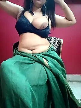 Snapshot of payal9038 chatting on February 2025 04:07:02 AM payal9038 online show from February 2025 04:07:02 AM