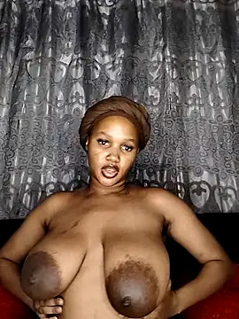 Snapshot of Sego_TeeTee chatting on February 2026 10:19:01 PM Sego TeeTee online show from February 2026 10:19:01 PM