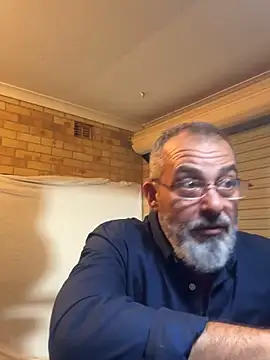 Snapshot of ausbod chatting on December 2024 03:32:02 PM ausbod online show from December 2024 03:32:02 PM