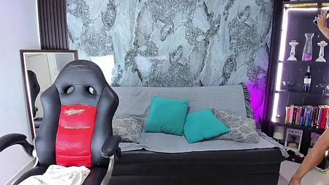 Carlota milf 30 online show from November 2025 07:03:02 PM