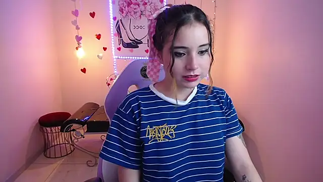 Snapshot of Cony_ chatting on February 2025 01:38:01 PM Cony online show from February 2025 01:38:01 PM
