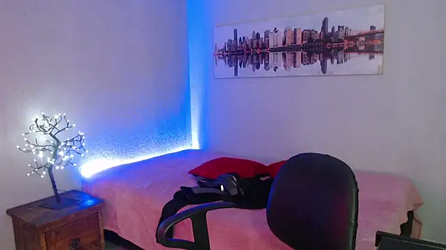 Snapshot of Jeam_hot chatting on December 2024 08:25:02 PM Jeam hot online show from December 2024 08:25:02 PM