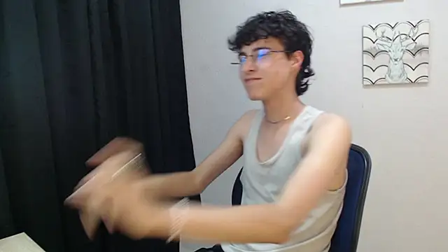 Snapshot of Jeam_hot chatting on December 2024 09:54:01 PM Jeam hot online show from December 2024 09:54:01 PM