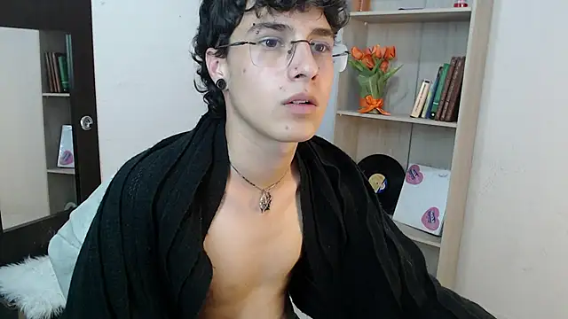 Snapshot of Jeam_hot chatting on December 2024 09:50:02 PM Jeam hot online show from December 2024 09:50:02 PM