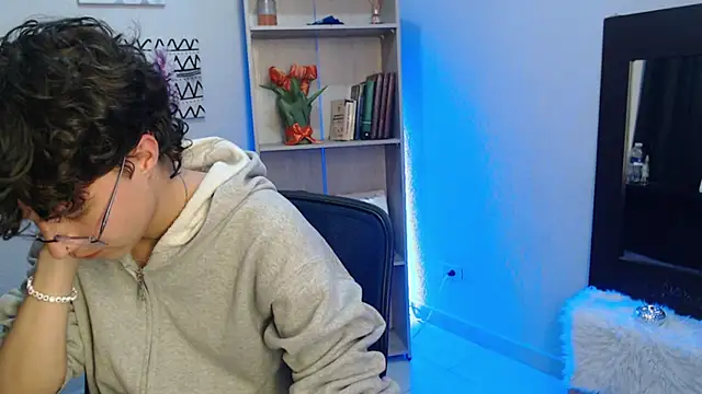 Snapshot of Jeam_hot chatting on January 2025 01:36:02 AM Jeam hot online show from January 2025 01:36:02 AM