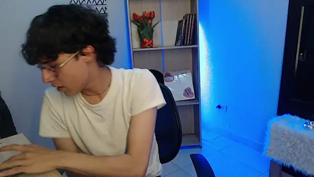 Snapshot of Jeam_hot chatting on January 2025 12:36:01 AM Jeam hot online show from January 2025 12:36:01 AM