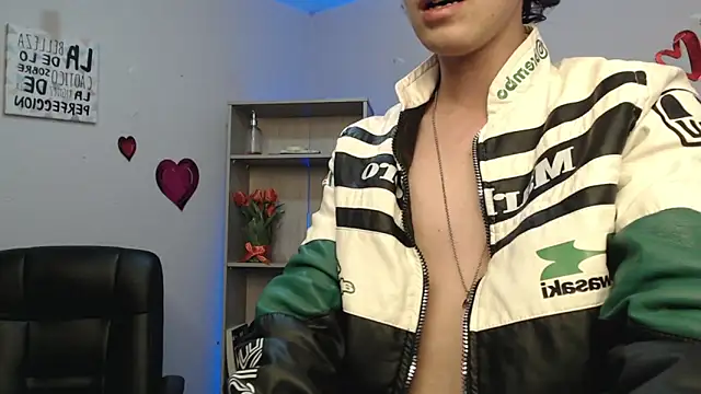 Snapshot of Jeam_hot chatting on March 2025 12:33:02 AM Jeam hot online show from March 2025 12:33:02 AM