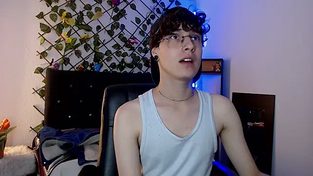 Snapshot of Jeam_hot chatting on December 2025 09:54:01 PM Jeam hot online show from December 2025 09:54:01 PM