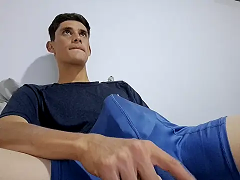 Flaco20xx online show from April 2026 01:14:01 AM