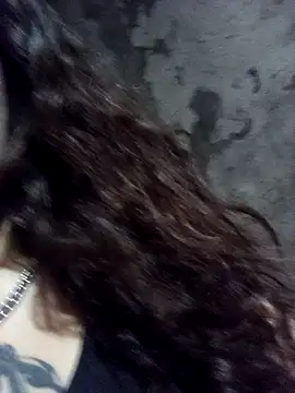 Snapshot of lucylovles chatting on February 2025 05:58:01 AM lucylovles online show from February 2025 05:58:01 AM