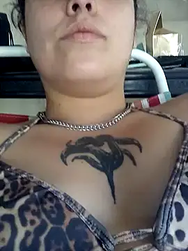 Snapshot of lucylovles chatting on February 2025 09:41:02 PM lucylovles online show from February 2025 09:41:02 PM