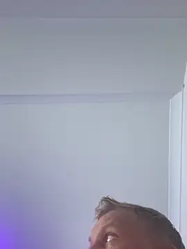 Snapshot of aus_guy93 chatting on March 2026 07:20:02 PM aus guy93 online show from March 2026 07:20:02 PM