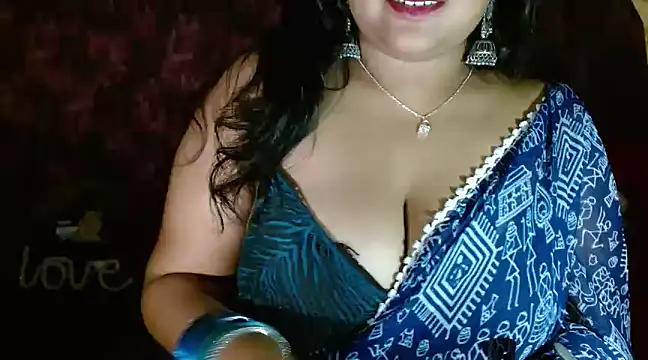 Snapshot of Naughty_Ayesha1 chatting on January 2025 06:28:02 AM Naughty Ayesha1 online show from January 2025 06:28:02 AM
