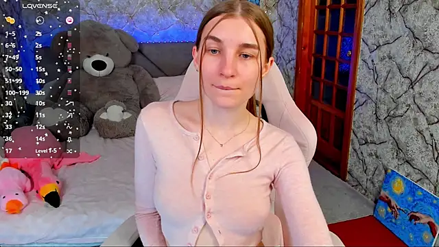 Snapshot of _flowersweeet_ chatting on May 2026 09:21:01 PM flowersweeet online show from May 2026 09:21:01 PM