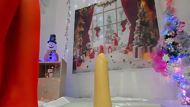 Snapshot of Alaia_Love77 chatting on December 2024 02:28:01 AM Alaia Love77 online show from December 2024 02:28:01 AM