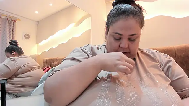 Alisson am online show from June 2026 05:04:02 PM