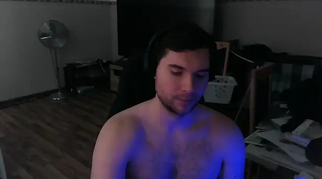 Snapshot of Ironman220 chatting on December 2024 10:39:01 AM Ironman220 online show from December 2024 10:39:01 AM