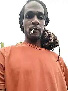 Snapshot of gwadaa9 chatting on December 2025 09:13:02 PM gwadaa9 online show from December 2025 09:13:02 PM